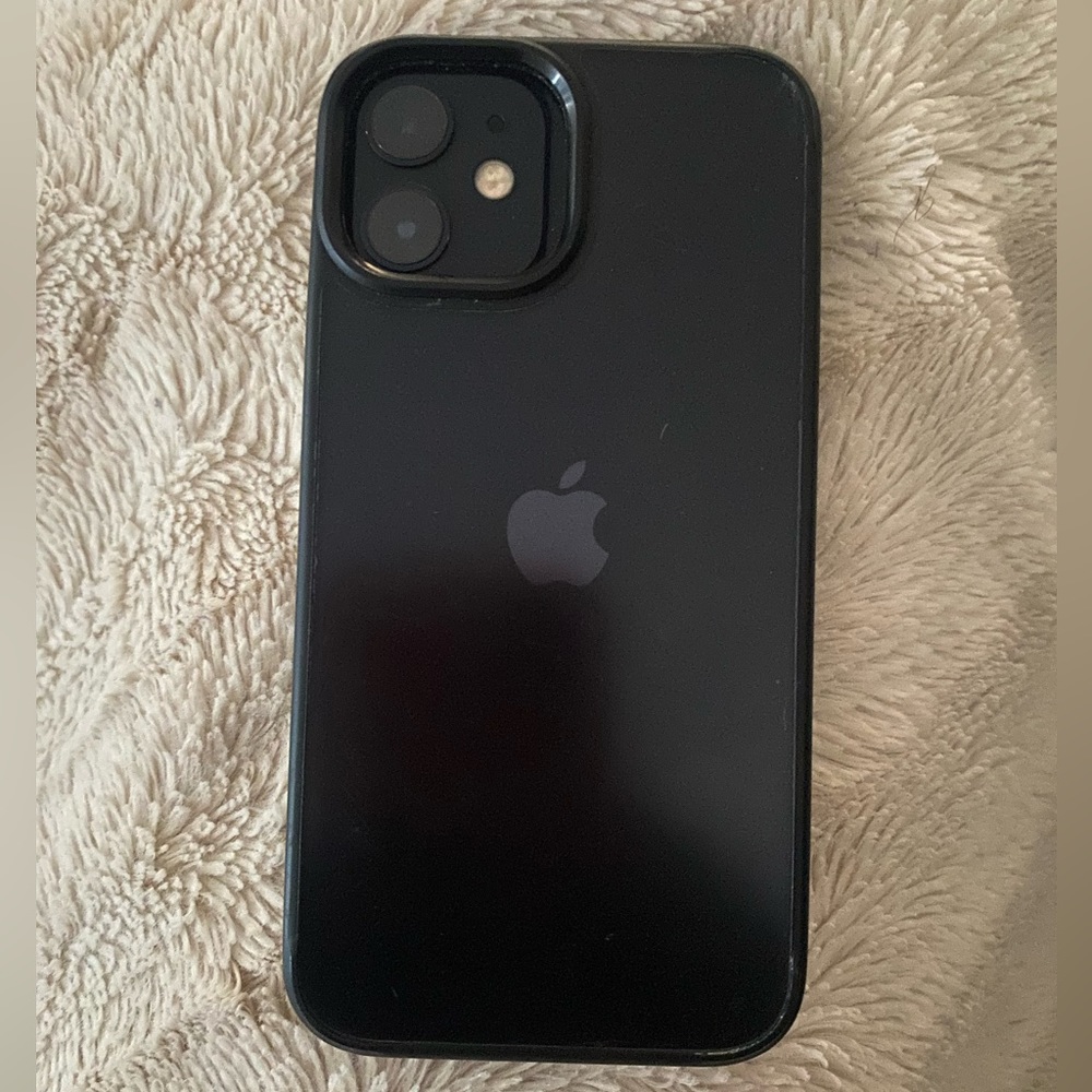 iphone 12 mini - Picture 2 of 4